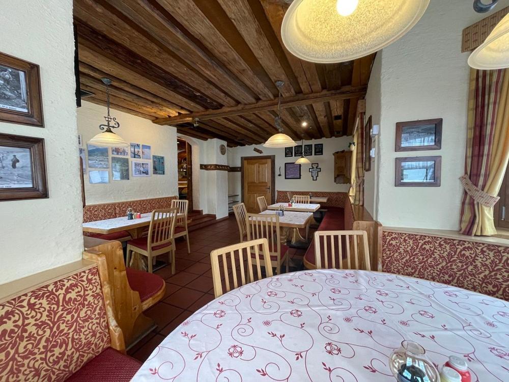 Restaurant-Pension Dorfwirt 바트키르히하임 외부 사진